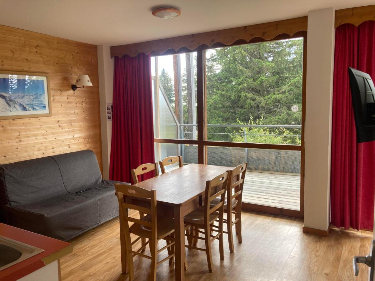 Appartement Pied Des Pistes, Terrasse Wifi Et Parking Chamrousse Extérieur photo