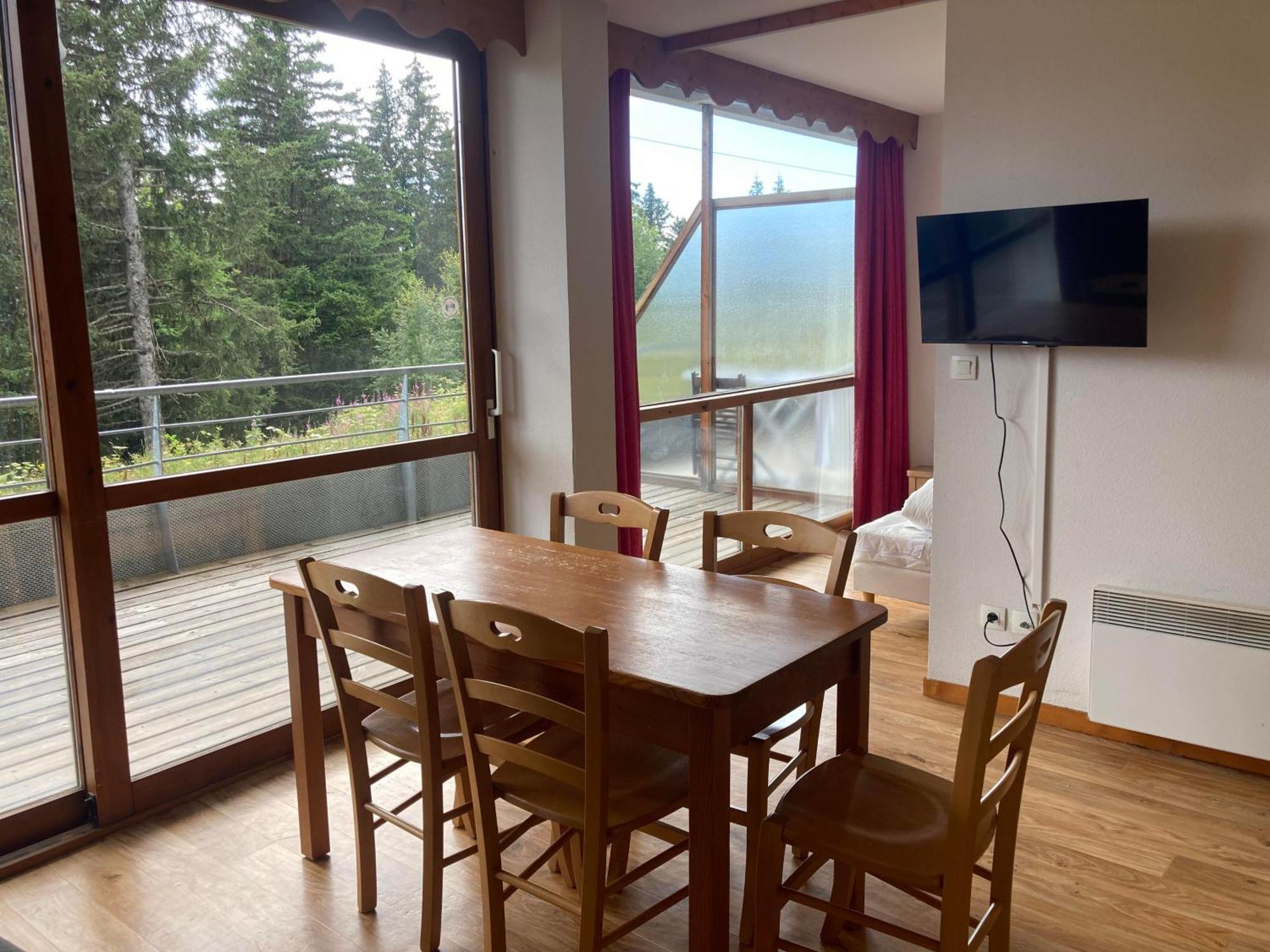 Appartement Pied Des Pistes, Terrasse Wifi Et Parking Chamrousse Extérieur photo